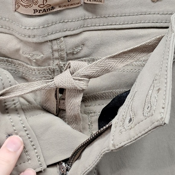 Prana Halle Hiking Pants Womens 0 Regular Tan Khaki Roll Up Cargo Zion Fabric - Picture 5 of 13